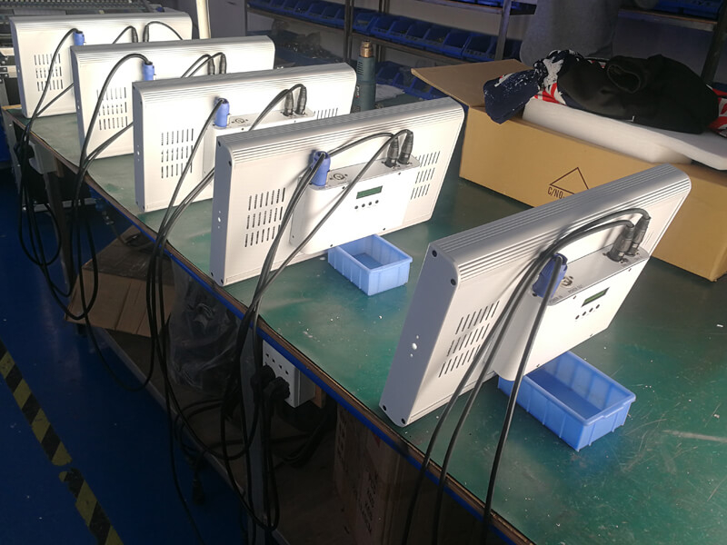 Winkelverstellbare zweifarbige LED-Soft-Video-Sky-Panel-Leuchte