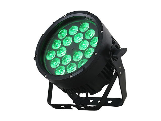 18 Stück 5-in-1-Außen-LED-Par-Licht