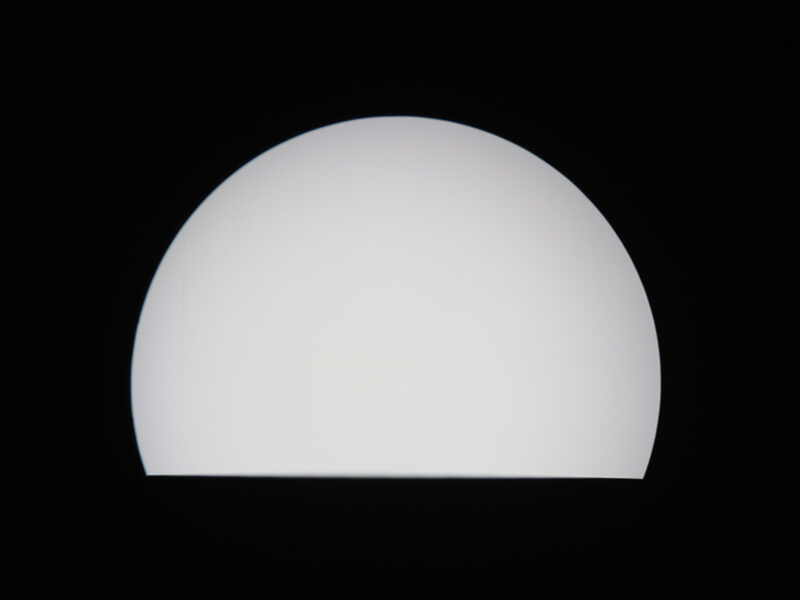 Buntes RGBW-200-W-LED-Profilstrahler für den Außenbereich