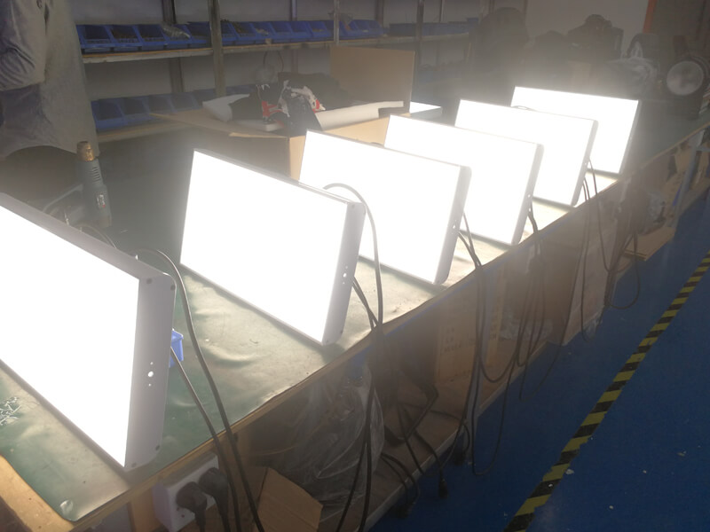100 W winkelverstellbares LED-Videopanel f&uuml;r Studior&auml;ume (4)
