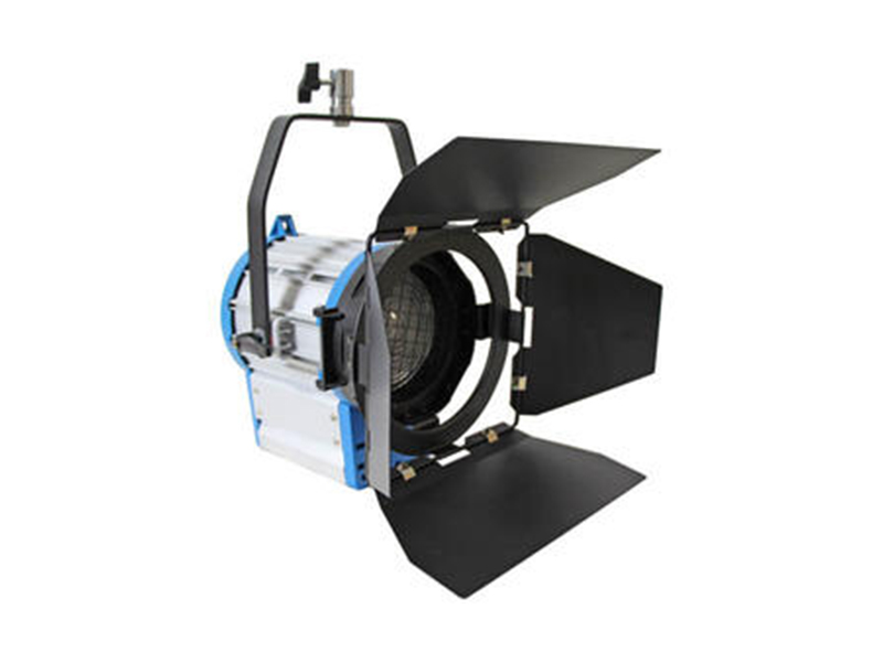 1000-W-Kit-Fresnel-Strahler