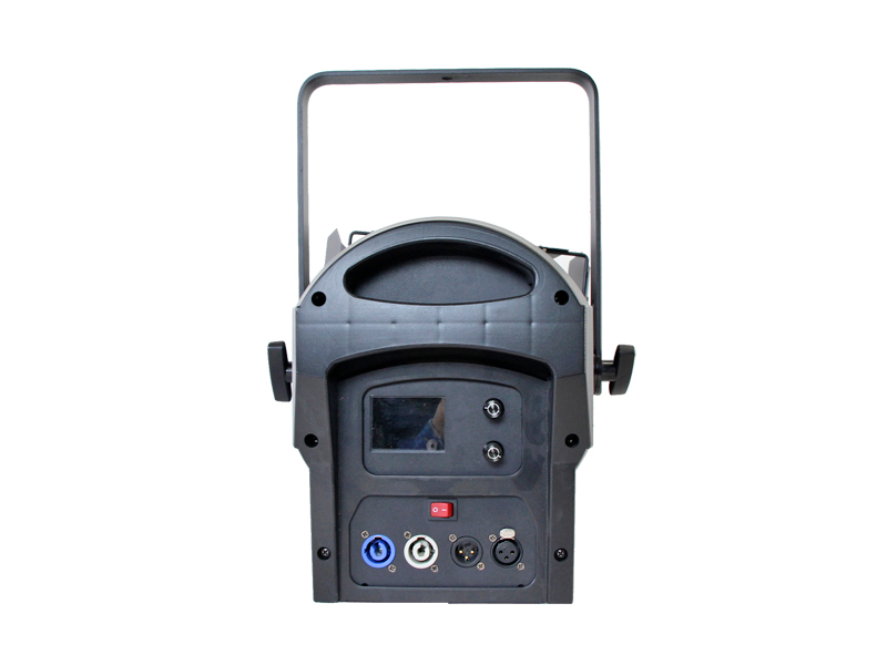 400 W 5-in-1 RGBAL bunter LED-Fresnel-Scheinwerfer mit hohem CRI