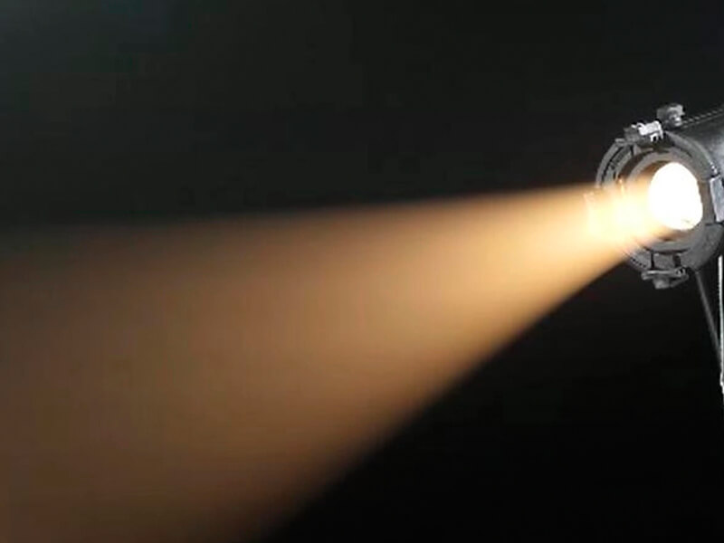50-W-Mini-LED-Zoom-Profilstrahler (2)