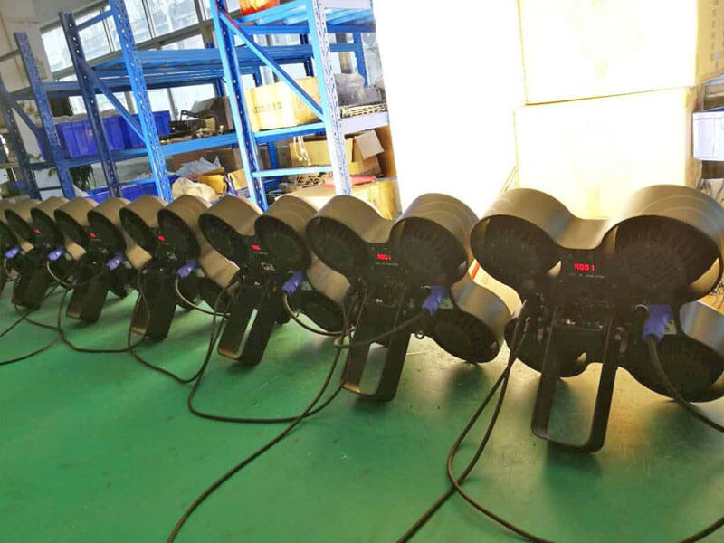 400W LED Atomic Audience Blinder Light