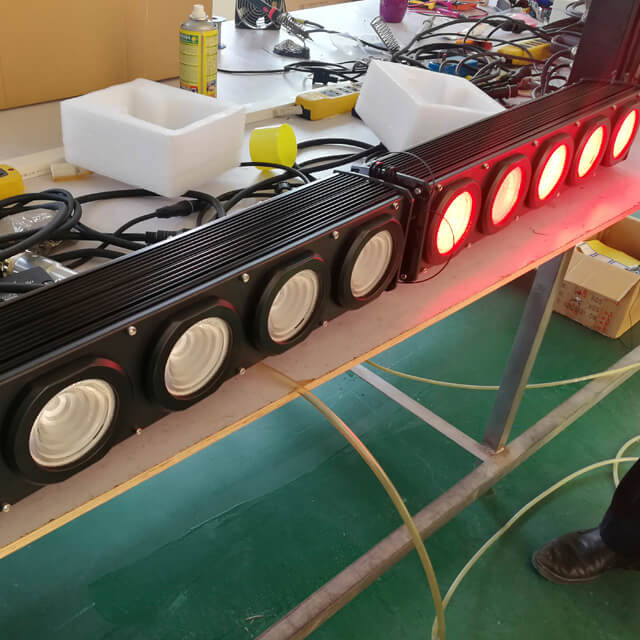 5 Köpfe 30W 3in1 Pixel-Matrix-Blinder-Licht für den Außenbereich